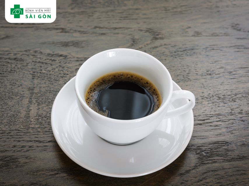 Co giật mí mắt do lạm dụng cà phê