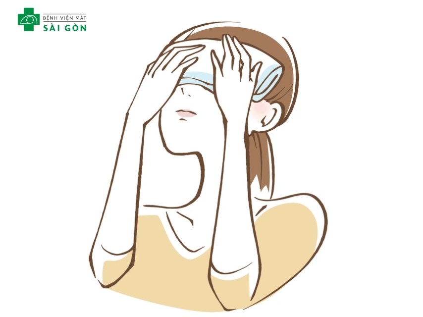 Vệ sinh mi mắt thường xuyên giúp loại bỏ vi khuẩn