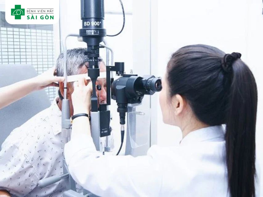 Phương pháp chẩn đoán viêm giác mạc