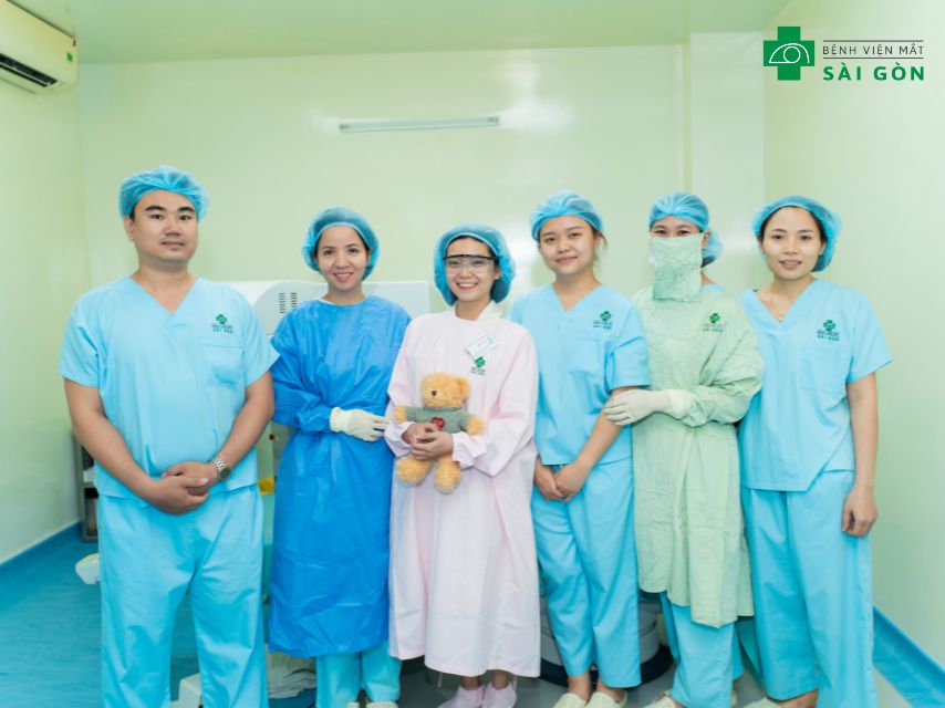 Mắt Sài Gòn với hơn 700.000 ca mổ thành công