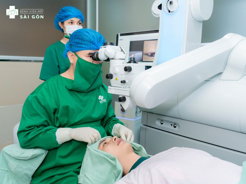 SMILE Pro AI 4.0 điều trị cận đến -10D, loạn ±5D