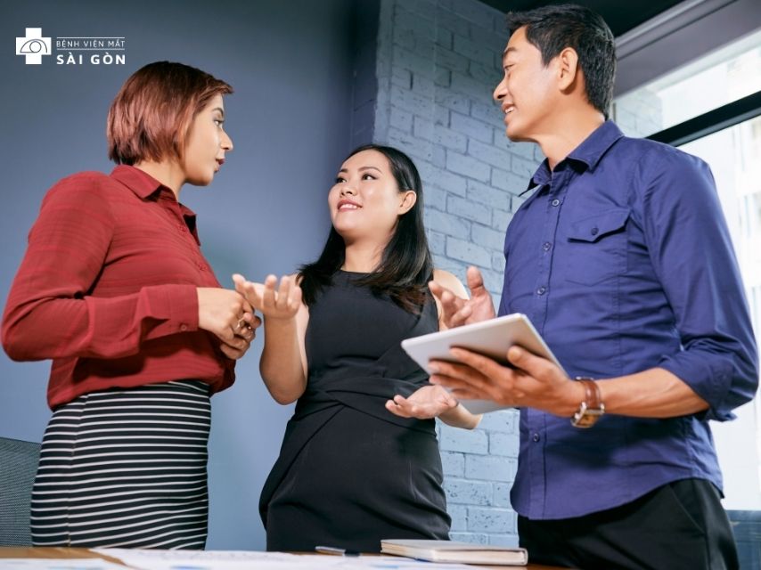 Cải thiện chất lượng cuộc sống sau mổ cận