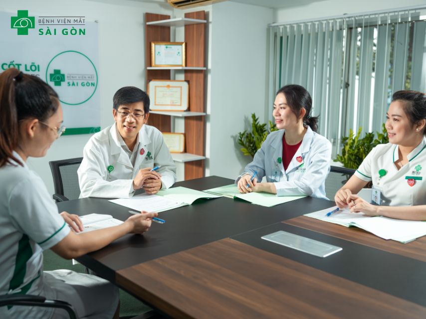 Những lý do nên mổ mắt cận-loạn lệch độ tại bệnh viện Mắt Sài Gòn