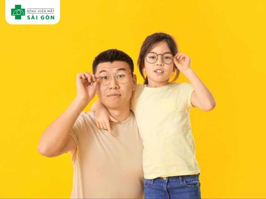 Cận thị do di truyền