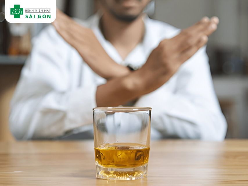 Bia rượu ảnh hưởng co giật mí mắt