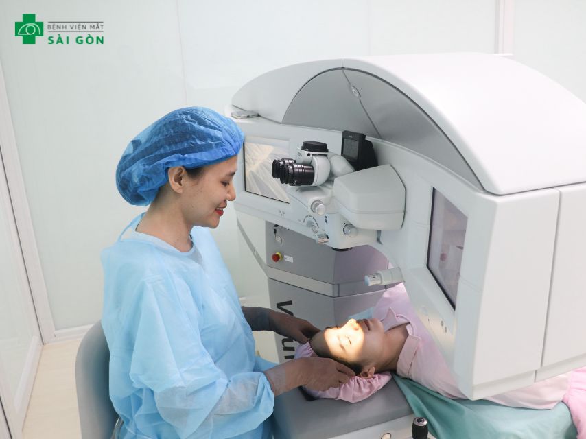 Relex smile mổ thời gian ngắn